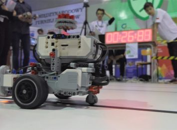 Turniej Robotów „Robotic Tournament" znów w ZST w Rybniku