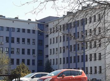 Kolejki na pediatrię w szpitalu w Wodzisławiu Śląskim. Gwałtowny wzrost zachorowań na zapalenie płuc
