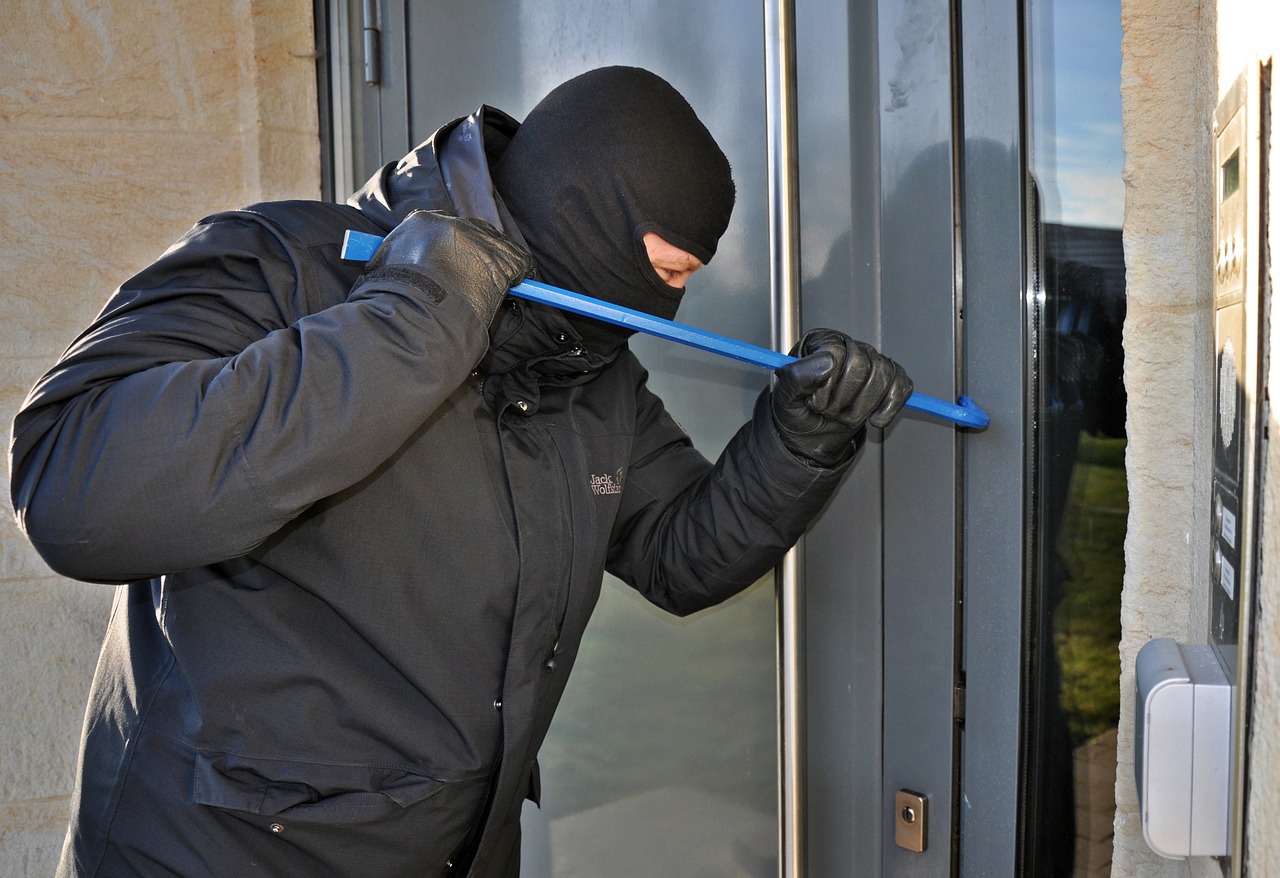 Kradzież z włamaniem w Mikołowie. Policja ostrzega