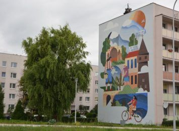 Jastrzębie-Zdrój: Ekologiczny mural gotowy! Nie tylko promuje ekologię, oczyszcza też powietrze