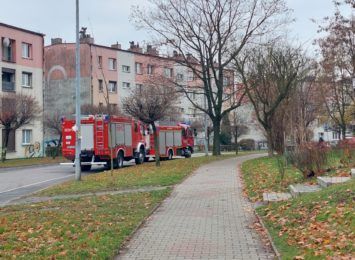 Pożar mieszkania w Wodzisławiu Śląskim. Chodzi o blok przy ulicy 26 Marca [AKTUALIZACJA]
