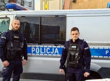 Ryzykowali własne zdrowie. Policjanci z Boguszowic uratowali z pożaru 62-latka