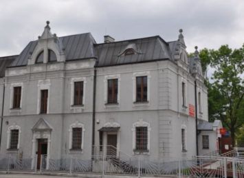 Budynek poczty w Kuźni Raciborskiej własnością gminy