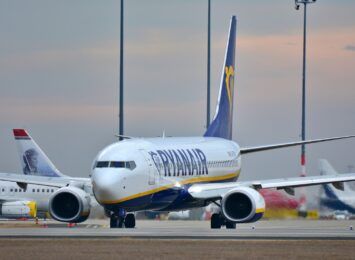 Lotnisko Pyrzowice: Samolot zjechał z drogi startowej. Sprawę bada komisja
