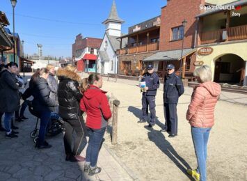 Żorscy policjanci rozmawiali o bezpieczeństwie z uchodźcami z Ukrainy