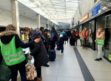 Katowice: Kolejny pociąg z uchodźcami. Przyjechało nim 140 osób