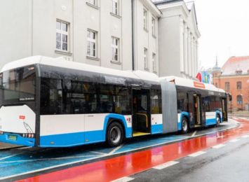 Zaczyna się pierwszy tydzień kursów elektrycznych autobusów w Rybniku: "Jest powód do dumy"