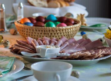 Kuchnia Radia 90: Wielkanocne śniadanie. Czego nie może zabraknąć na świątecznym stole?