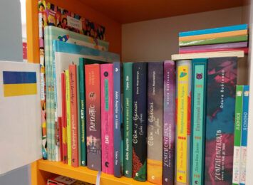 Coraz więcej pozycji książkowych dla Ukraińców w bibliotece w Raciborzu
