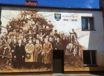 Skrzyszów z okazji 100-lecia przyłączenia Górnego Śląska do Polski: Koncerty, śląskie klimaty i mural