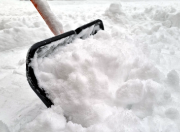 Na południu regionu trzeba przygotować łopaty do śniegu
