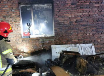 Rybnicka policja ustala przyczyny pożaru pustostanu na Rudzkiej [FOTO]
