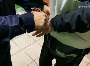 Napad na sklep w Gierałtowicach. Sprawcą ten sam mężczyzna, który groził w autobusie 14-latkom