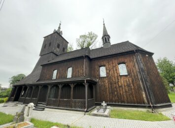 Pomysł na weekend: Drewniany kościół św. Anny w Gołkowicach