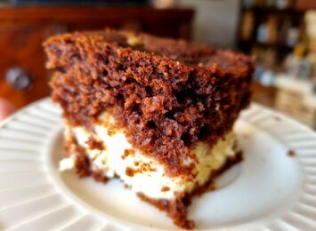 Kuchnia Radia 90: Ciasto czekoladowo-serowe. Spróbuj łaciatka
