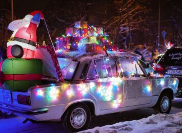 świąteczne samochody w żorach